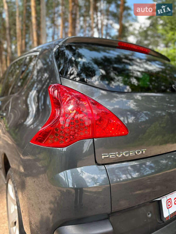 Позашляховик / Кросовер Peugeot 3008 2010 в Білогородці