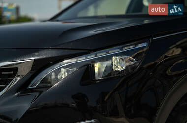 Внедорожник / Кроссовер Peugeot 3008 2018 в 