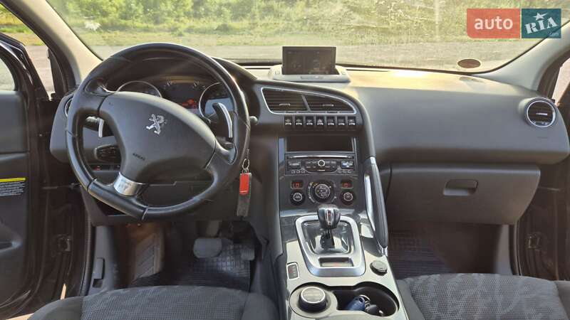 Позашляховик / Кросовер Peugeot 3008 2012 в Львові