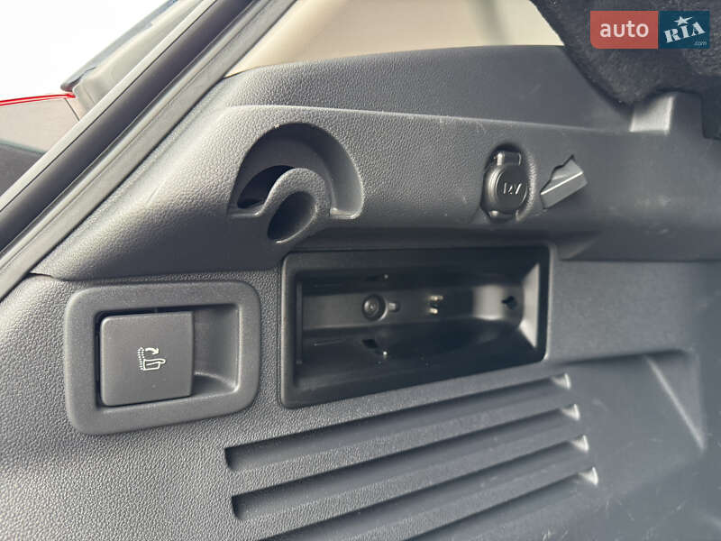 Позашляховик / Кросовер Peugeot 3008 2010 в Вінниці