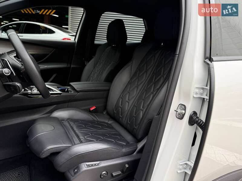 Позашляховик / Кросовер Peugeot 3008 2022 в Києві