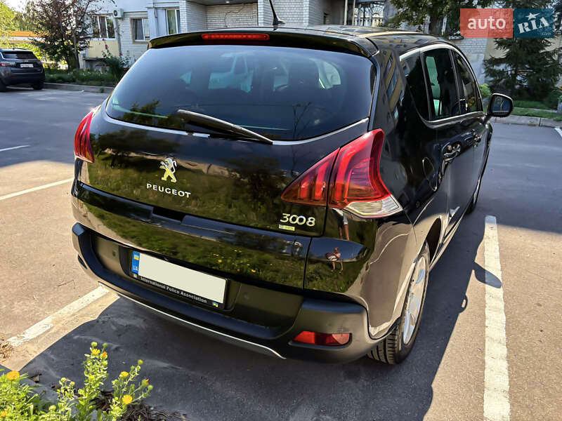 Позашляховик / Кросовер Peugeot 3008 2013 в Харкові