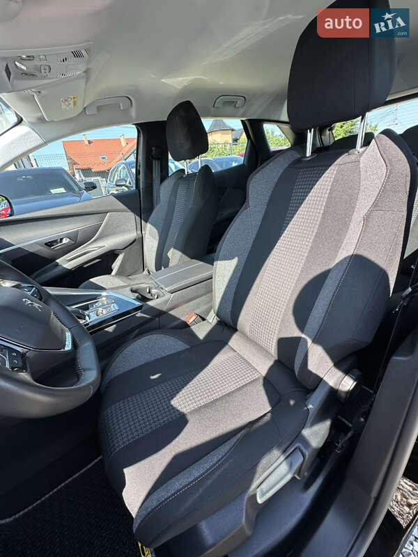Внедорожник / Кроссовер Peugeot 3008 2022 в Ивано-Франковске