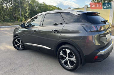 Внедорожник / Кроссовер Peugeot 3008 2021 в 