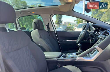 Внедорожник / Кроссовер Peugeot 3008 2011 в 