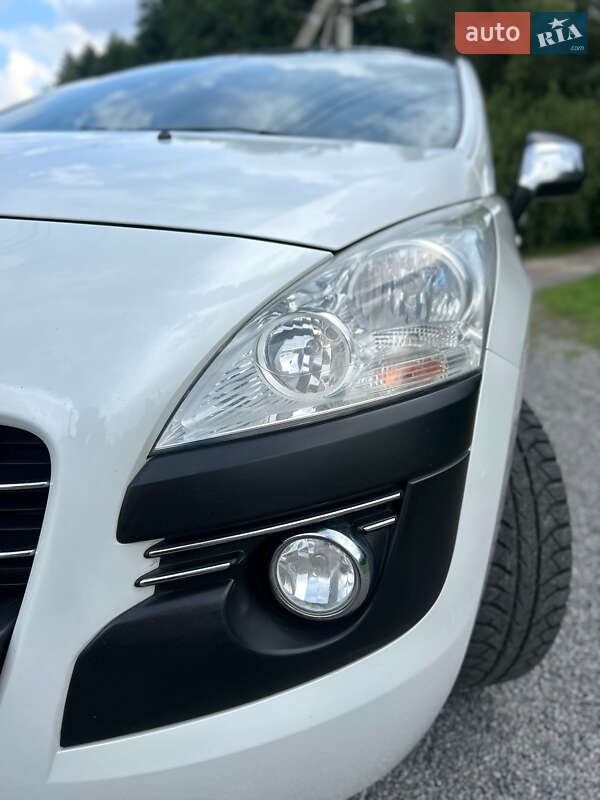 Позашляховик / Кросовер Peugeot 3008 2011 в Вінниці