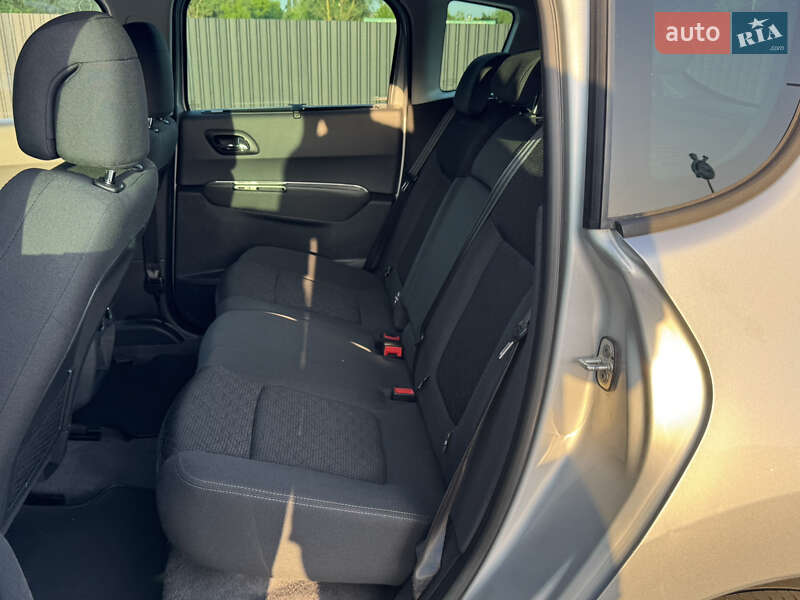 Внедорожник / Кроссовер Peugeot 3008 2014 в Хмельницком