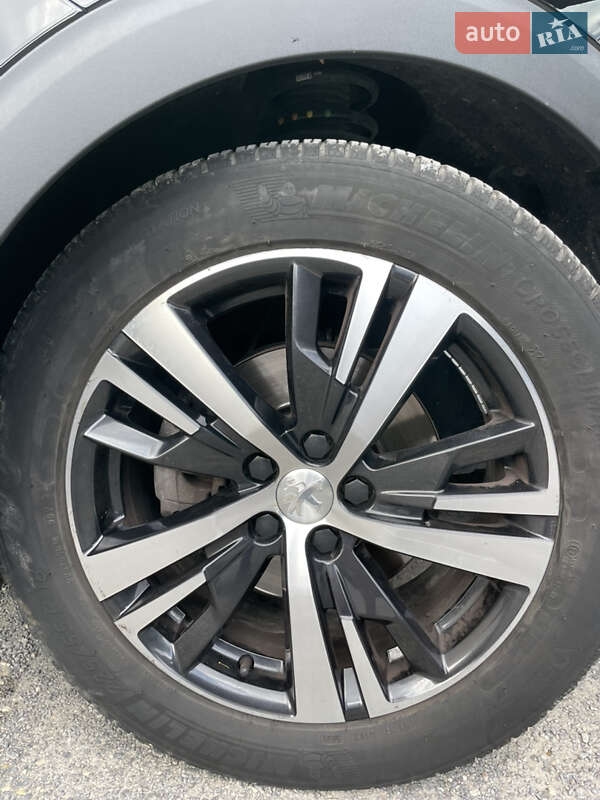 Внедорожник / Кроссовер Peugeot 3008 2019 в Тернополе