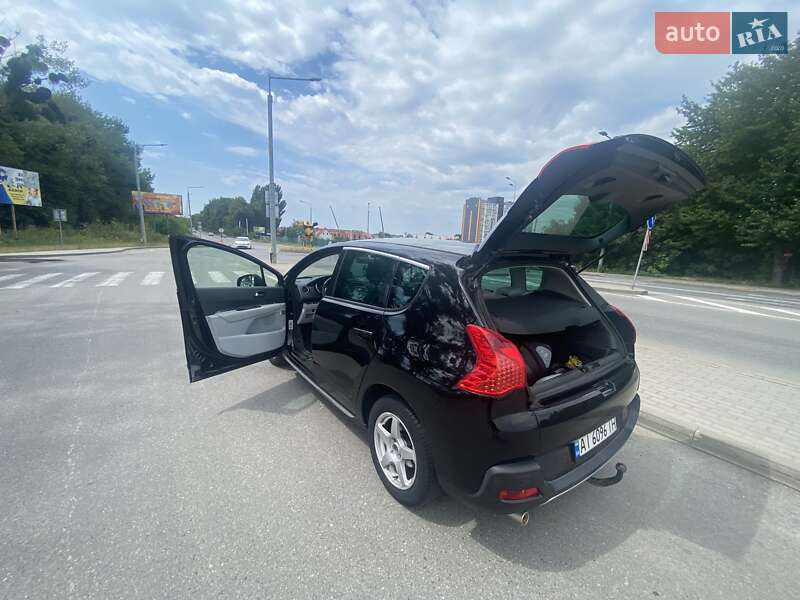 Позашляховик / Кросовер Peugeot 3008 2010 в Києві