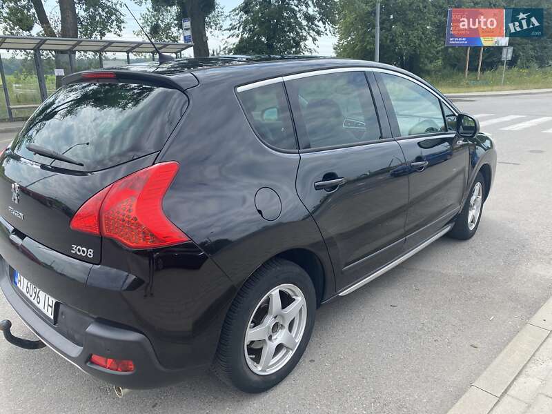 Позашляховик / Кросовер Peugeot 3008 2010 в Києві