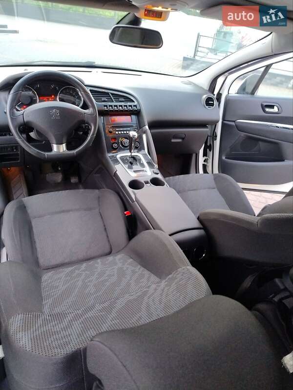 Внедорожник / Кроссовер Peugeot 3008 2011 в Тернополе