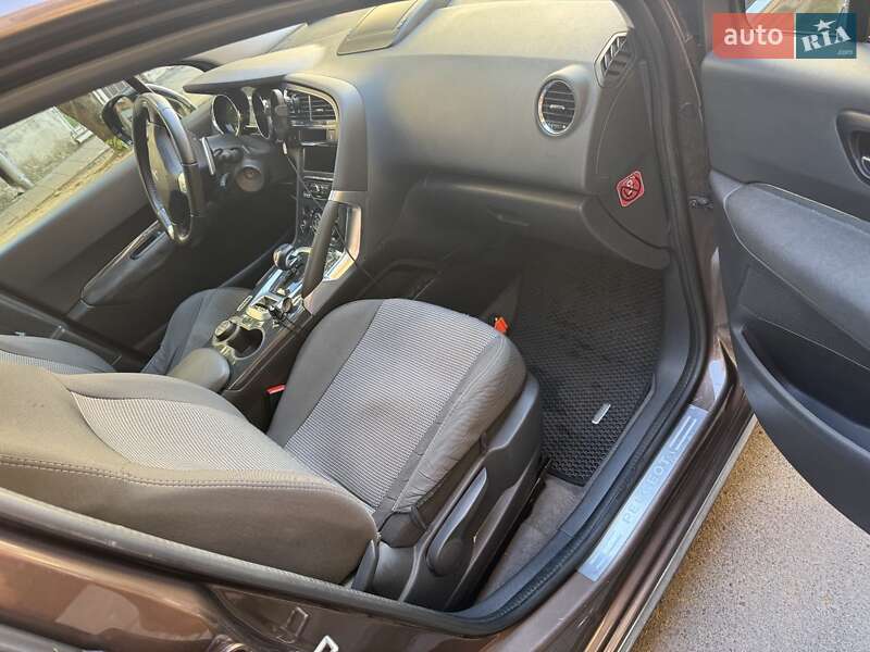 Позашляховик / Кросовер Peugeot 3008 2013 в Львові