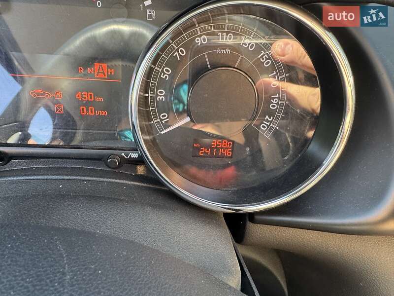 Позашляховик / Кросовер Peugeot 3008 2013 в Львові