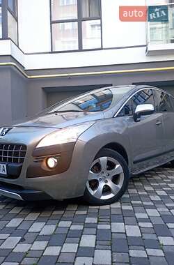 Внедорожник / Кроссовер Peugeot 3008 2011 в Ивано-Франковске
