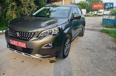 Позашляховик / Кросовер Peugeot 3008 2019 в Чернівцях