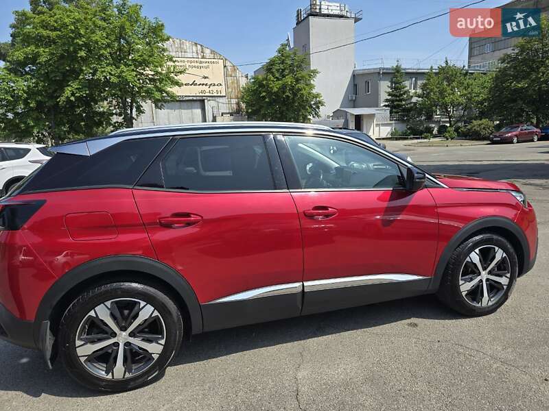 Внедорожник / Кроссовер Peugeot 3008 2017 в Киеве