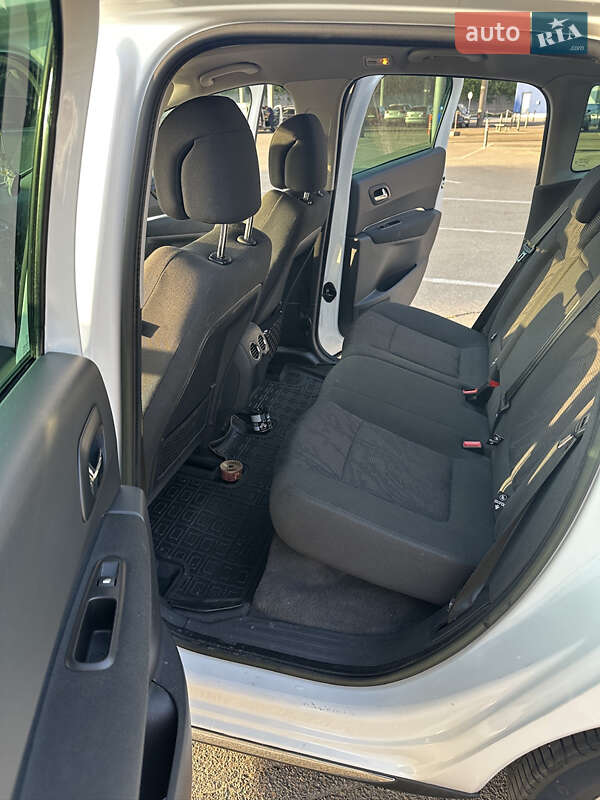 Позашляховик / Кросовер Peugeot 3008 2012 в Харкові