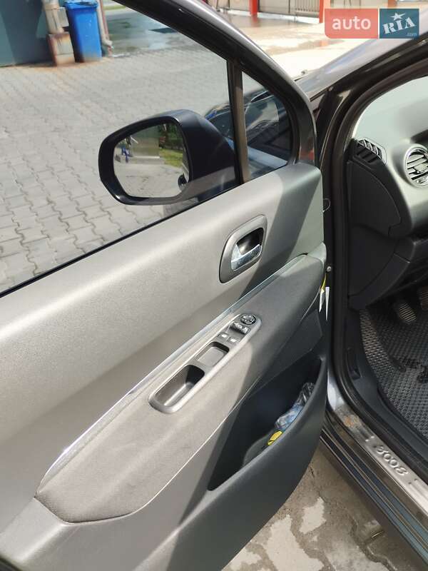 Внедорожник / Кроссовер Peugeot 3008 2010 в Бориславе фото 8 Внедорожник / Кроссовер Peugeot 3008 2010 в Бориславе