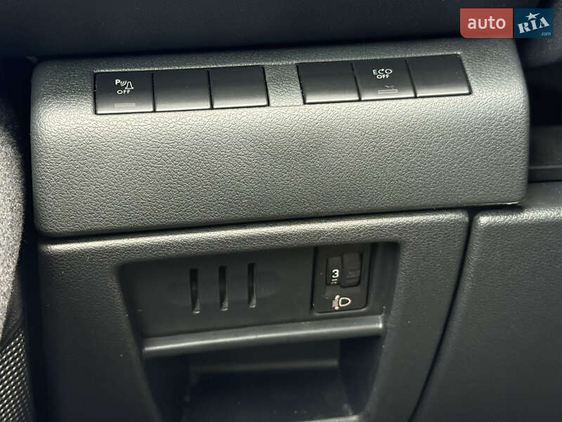 Позашляховик / Кросовер Peugeot 3008 2014 в Києві