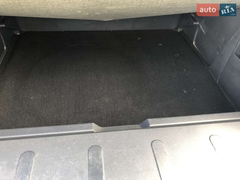 Позашляховик / Кросовер Peugeot 3008 2013 в Хмельницькому