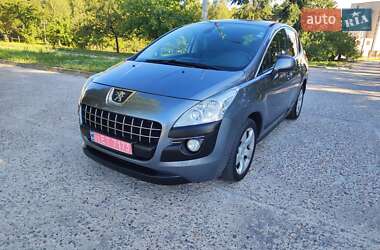 Внедорожник / Кроссовер Peugeot 3008 2011 в Нетешине