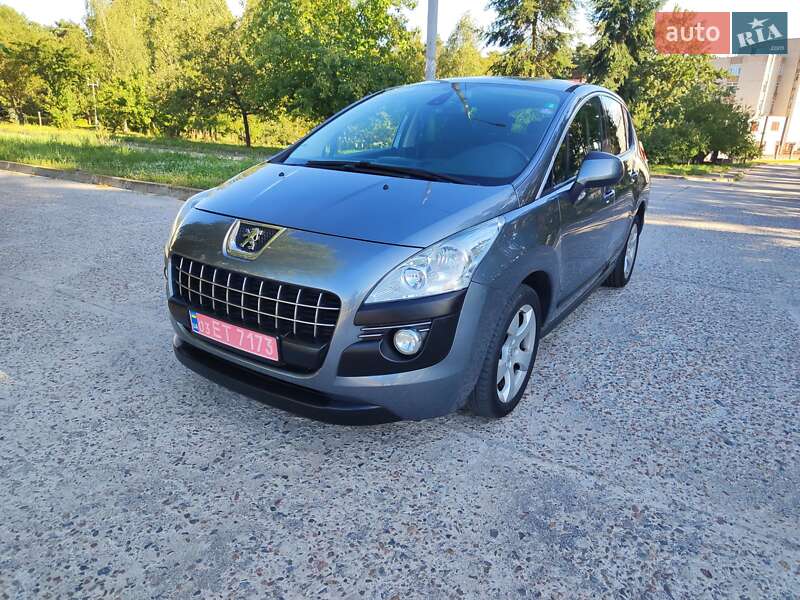 Peugeot 3008 2011