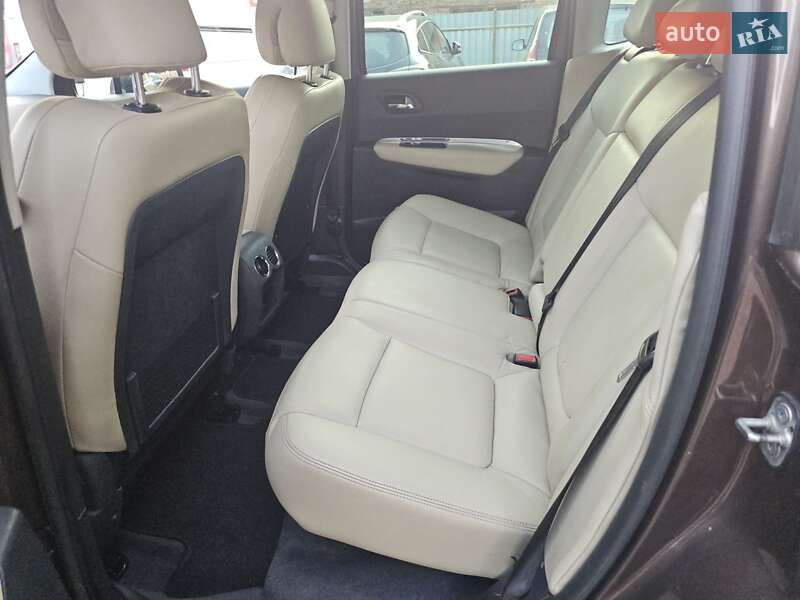 Позашляховик / Кросовер Peugeot 3008 2014 в Стрию