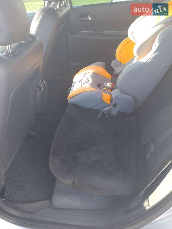 Позашляховик / Кросовер Peugeot 3008 2014 в Бродах