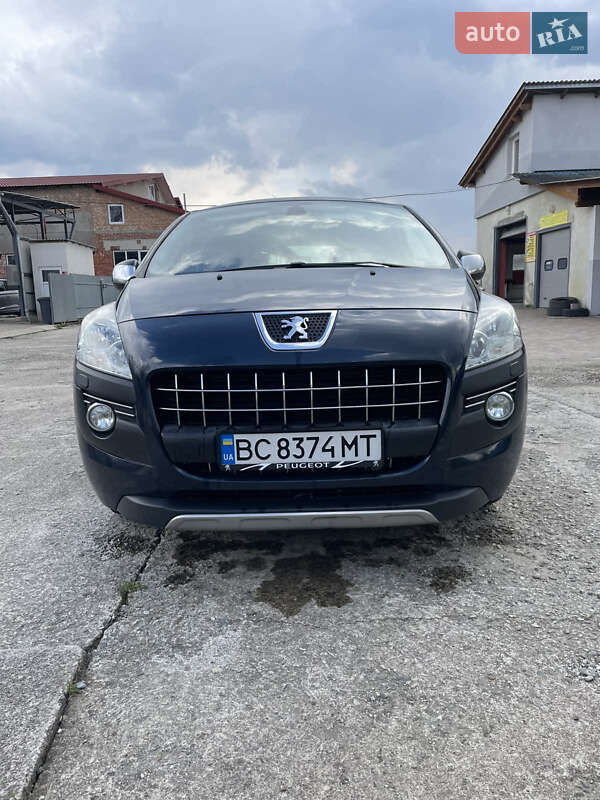 Позашляховик / Кросовер Peugeot 3008 2010 в Болехові
