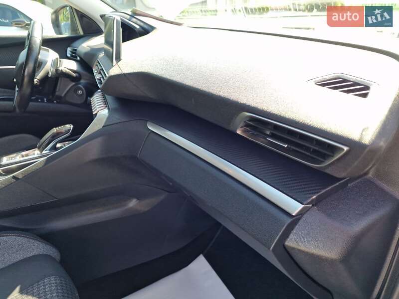 Внедорожник / Кроссовер Peugeot 3008 2018 в Виннице фото 38 Внедорожник / Кроссовер Peugeot 3008 2018 в Виннице