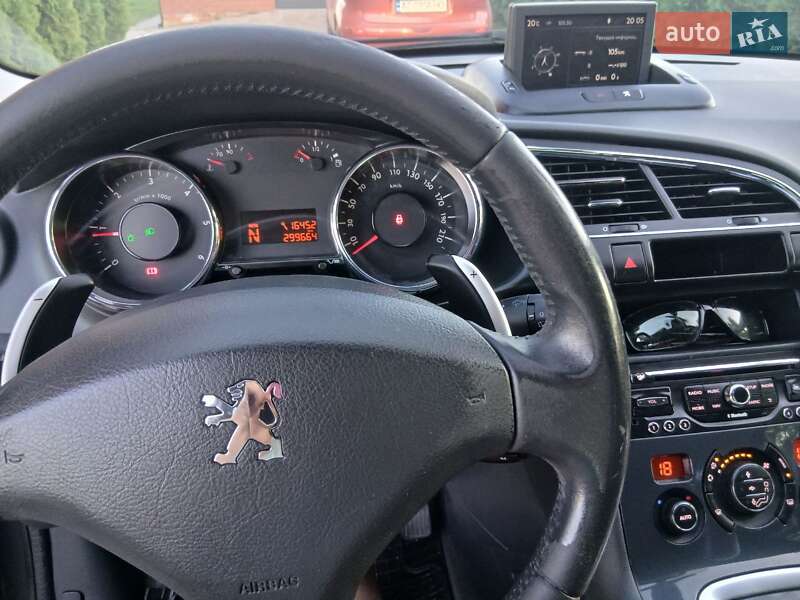 Позашляховик / Кросовер Peugeot 3008 2012 в Луцьку