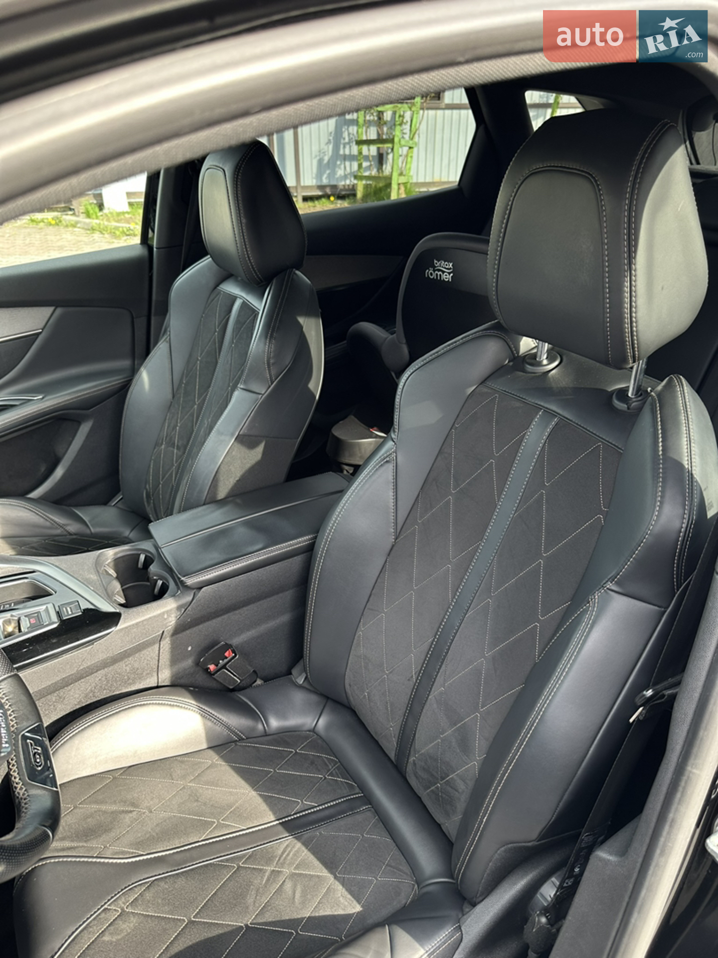 2017 Peugeot 3008 - мініатюра 6
