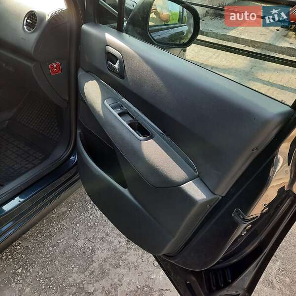 Позашляховик / Кросовер Peugeot 3008 2013 в Рівному