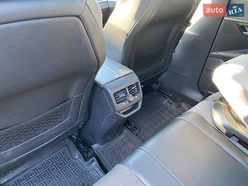 Позашляховик / Кросовер Peugeot 3008 2017 в Києві