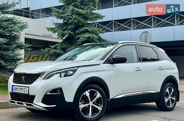 Внедорожник / Кроссовер Peugeot 3008 2017 в Киеве