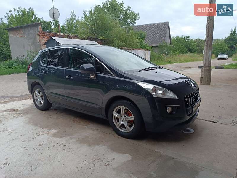 Позашляховик / Кросовер Peugeot 3008 2011 в Калуші