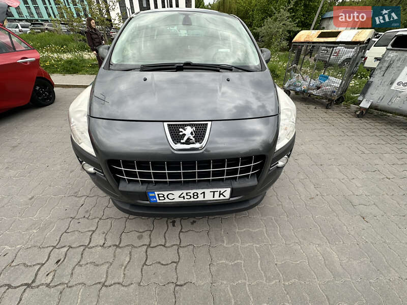 Внедорожник / Кроссовер Peugeot 3008 2011 в Ивано-Франковске фото 8 Внедорожник / Кроссовер Peugeot 3008 2011 в Ивано-Франковске