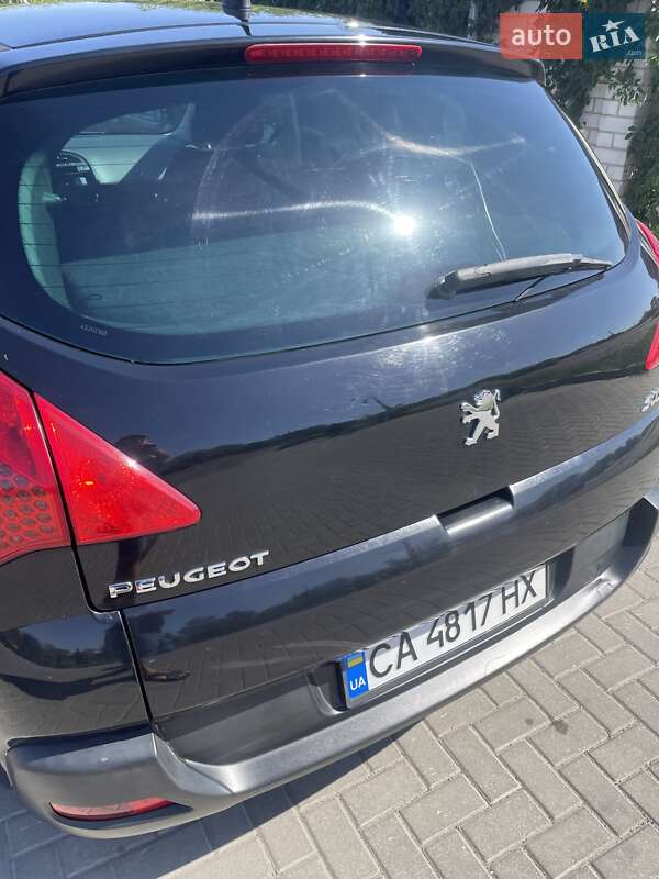 Позашляховик / Кросовер Peugeot 3008 2010 в Смілі