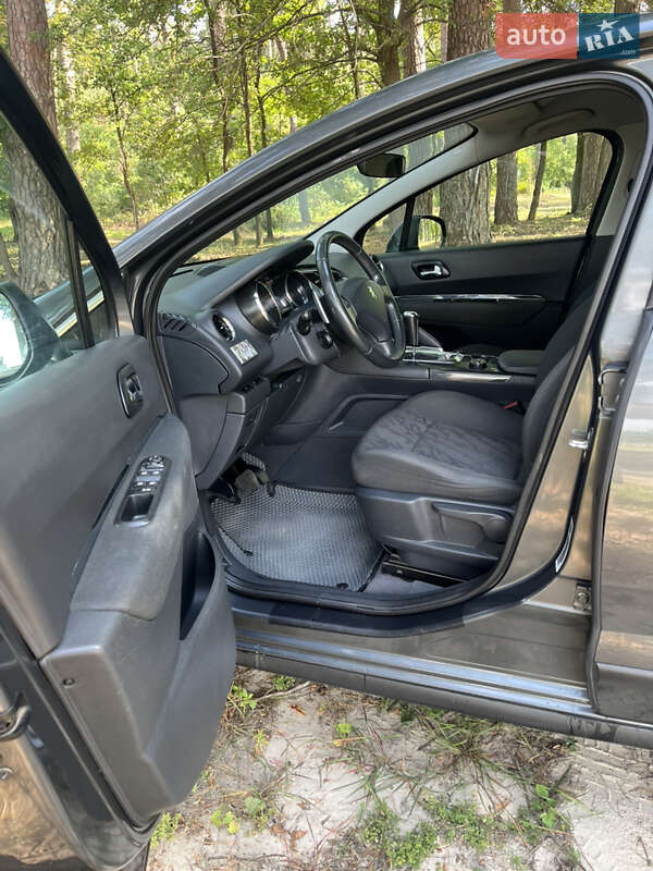 Внедорожник / Кроссовер Peugeot 3008 2012 в Ровно