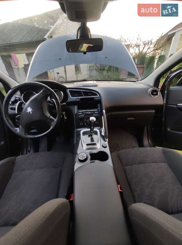 Позашляховик / Кросовер Peugeot 3008 2012 в Пустомитах