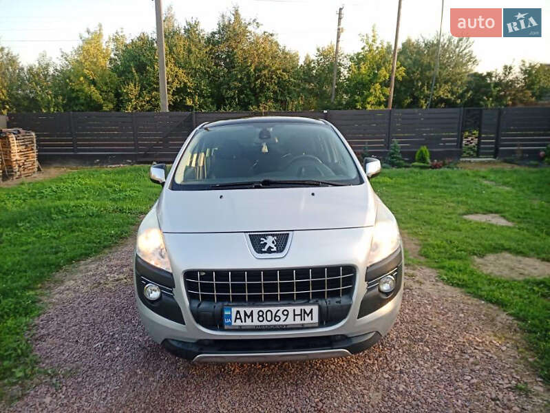 Peugeot 3008 2012