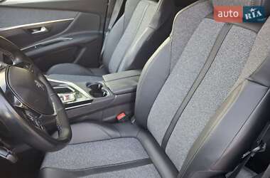 Позашляховик / Кросовер Peugeot 3008 2018 в Полтаві
