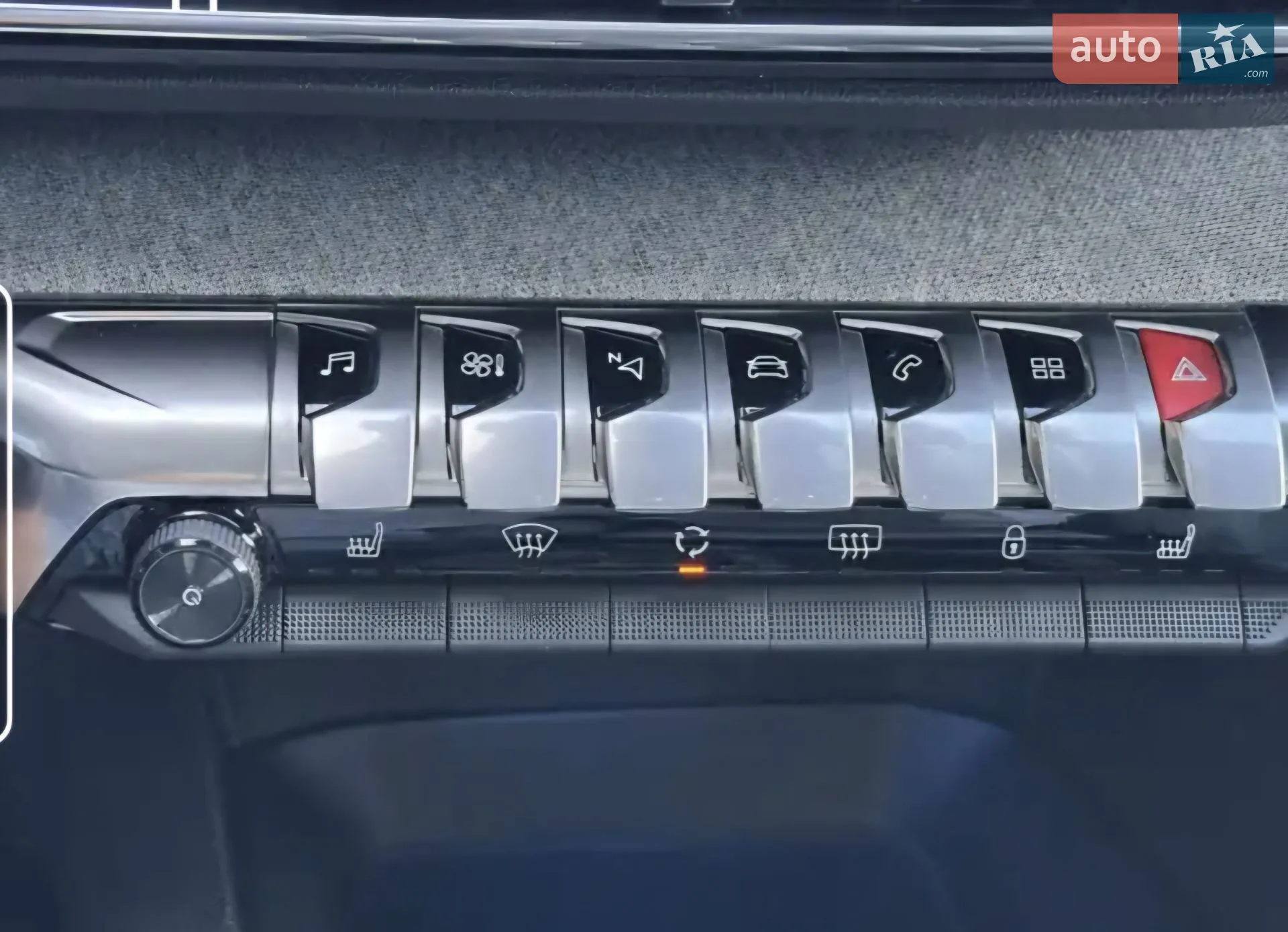 2019 Peugeot 3008 - мініатюра 10