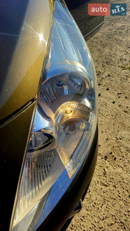 Позашляховик / Кросовер Peugeot 3008 2011 в Борисполі