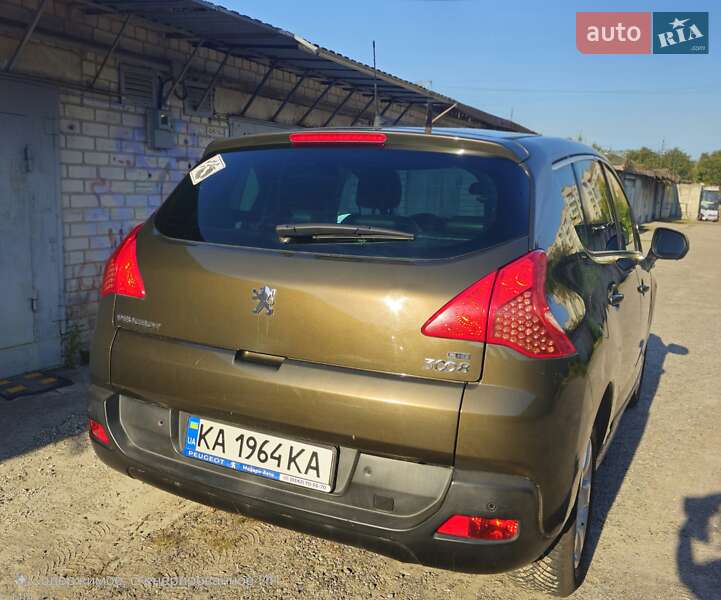 Позашляховик / Кросовер Peugeot 3008 2011 в Борисполі