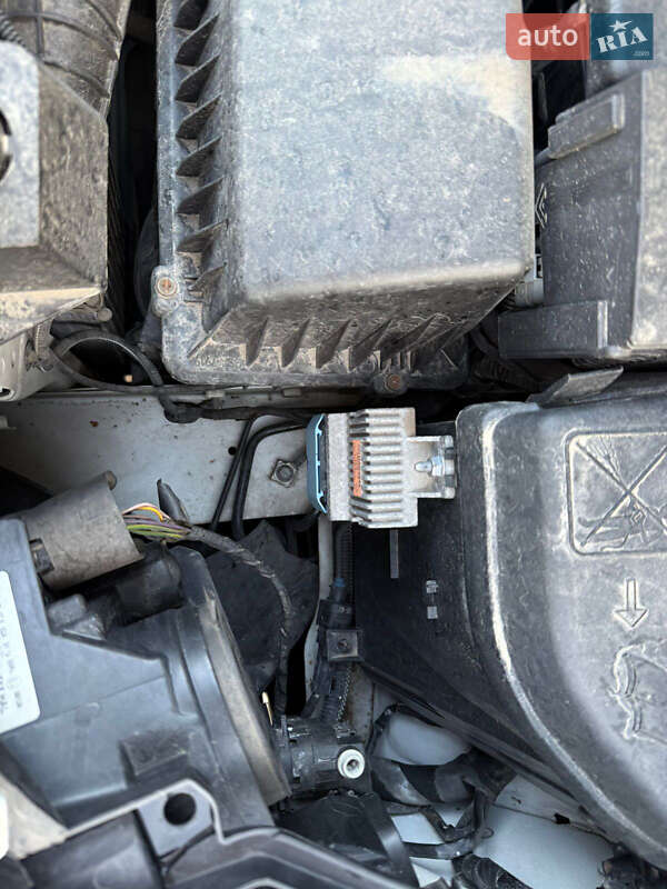 Позашляховик / Кросовер Peugeot 3008 2010 в Луцьку