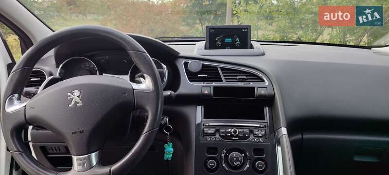 Внедорожник / Кроссовер Peugeot 3008 2013 в Кривом Роге фото 7 Внедорожник / Кроссовер Peugeot 3008 2013 в Кривом Роге