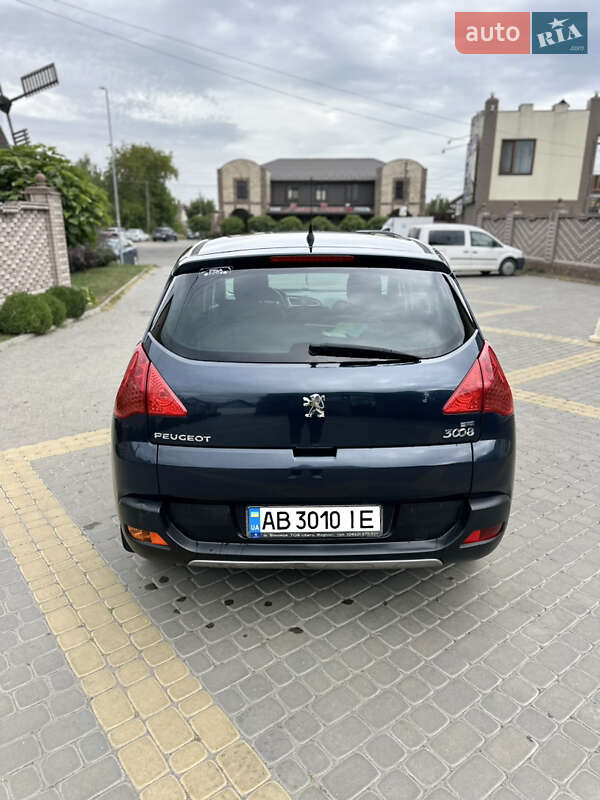 Позашляховик / Кросовер Peugeot 3008 2011 в Тульчині