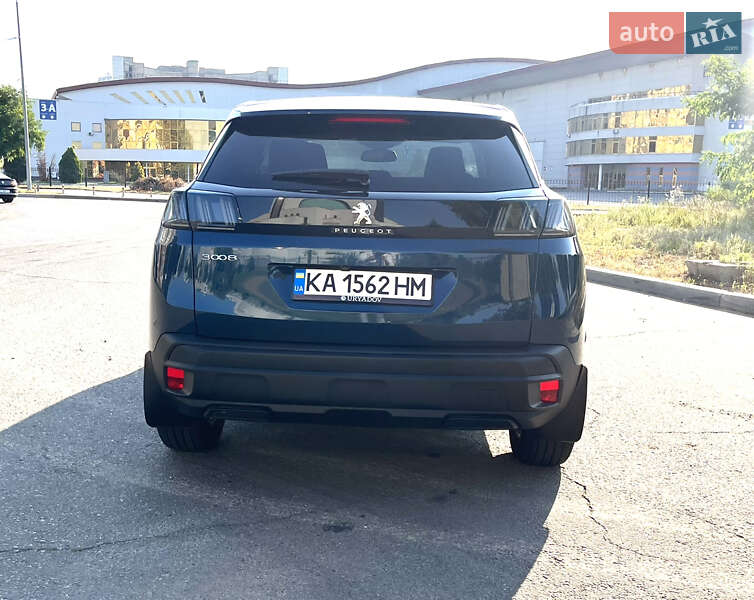 Внедорожник / Кроссовер Peugeot 3008 2021 в Киеве