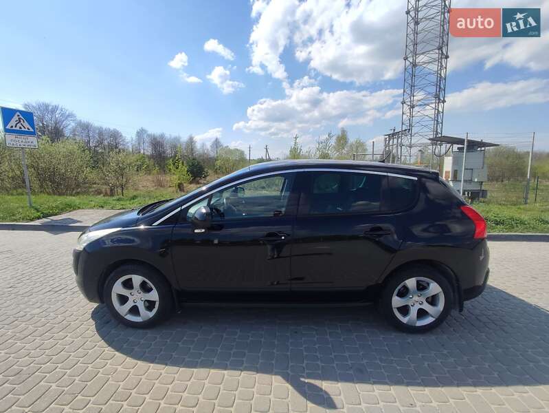 Позашляховик / Кросовер Peugeot 3008 2011 в Львові